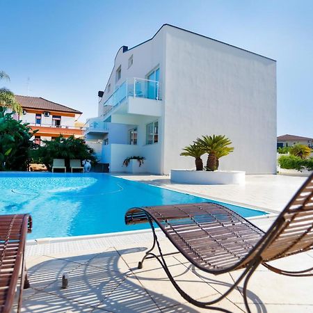 Апарт отель Path House - Etna & Sea View Рипосто Экстерьер фото