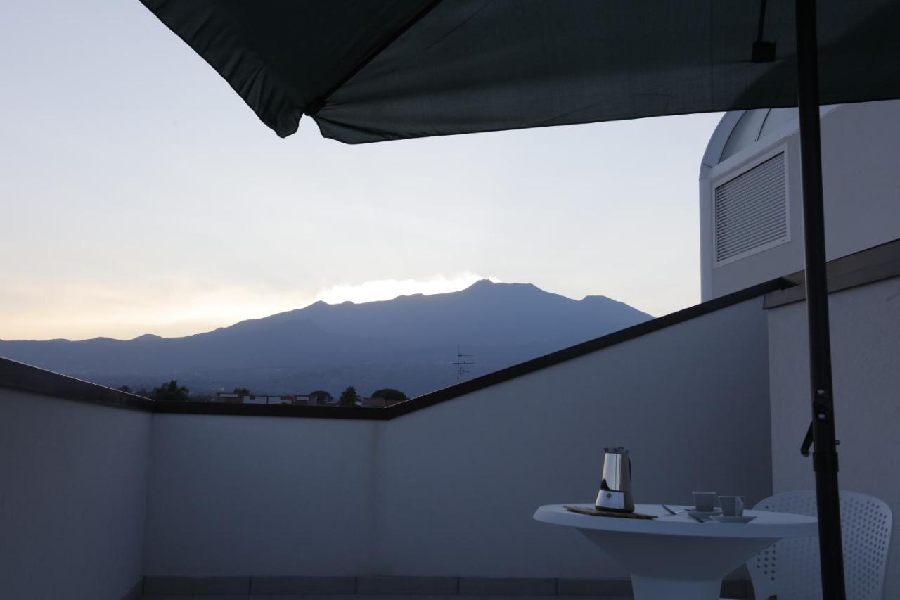 Апарт отель Path House - Etna & Sea View Рипосто Экстерьер фото